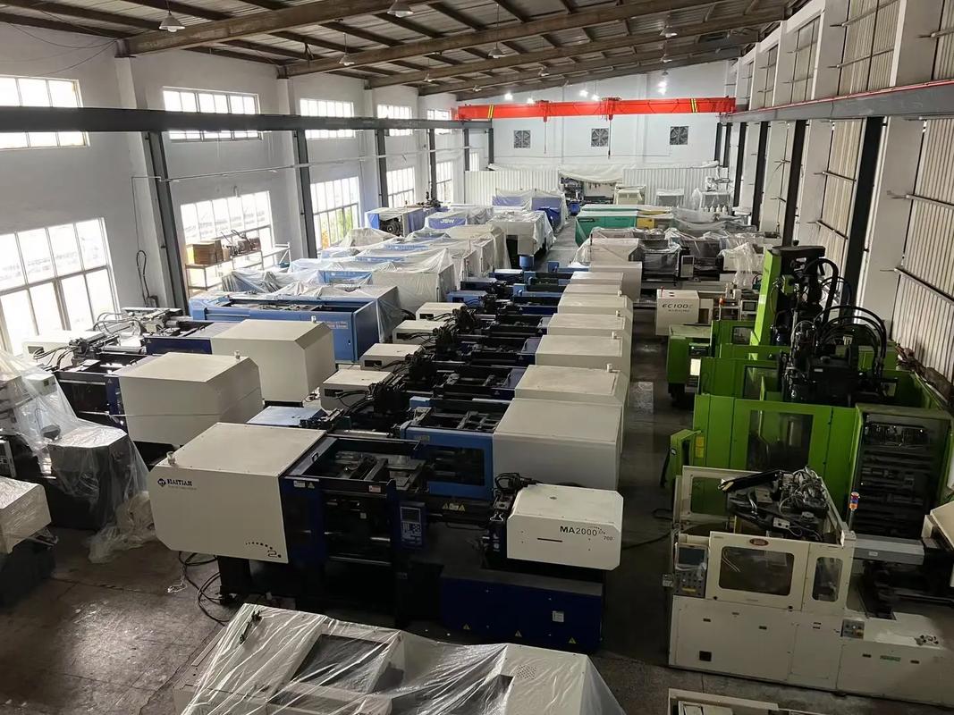 恩格爾轉盤立式機與海天注塑機 注塑加工行業的雙雄之選
